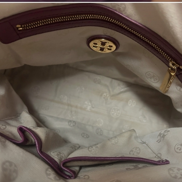 Tory Burch | Robinson Dome Violet Leather Satchel Bag - Discoloration on Handles - Picture 10 of 11